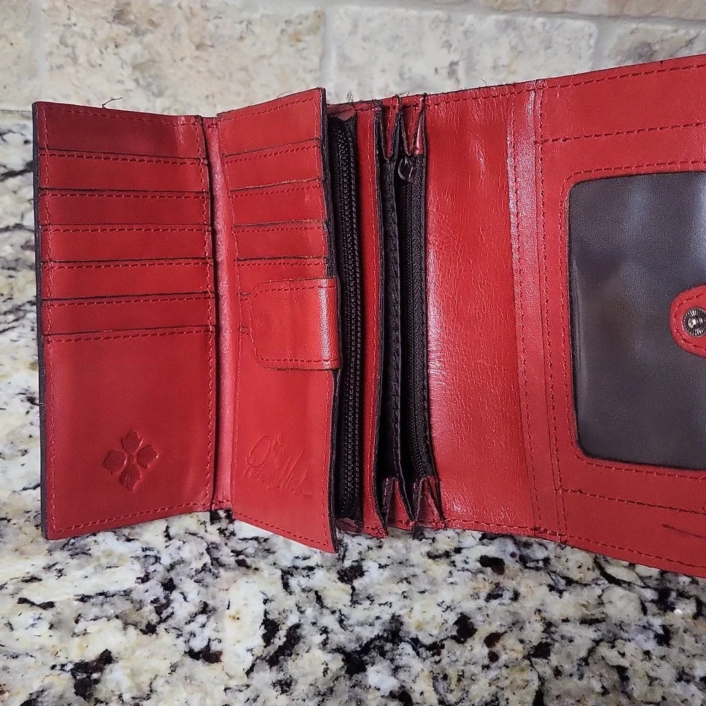 Patricia Nash Red Tooled Cametti Wallet